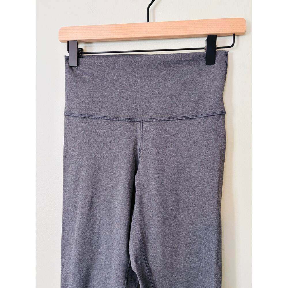 Everlane Perform Gray Athletic Workout Leggings, Medium Ankle - Picture 4 of 8